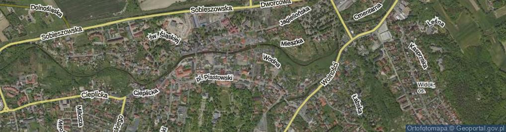Zdjęcie satelitarne Plac Kombatantów pl.